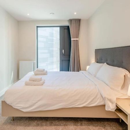 Modern Apartments In Brentford 2 Minutes Walk From Kew Bridge מראה חיצוני תמונה