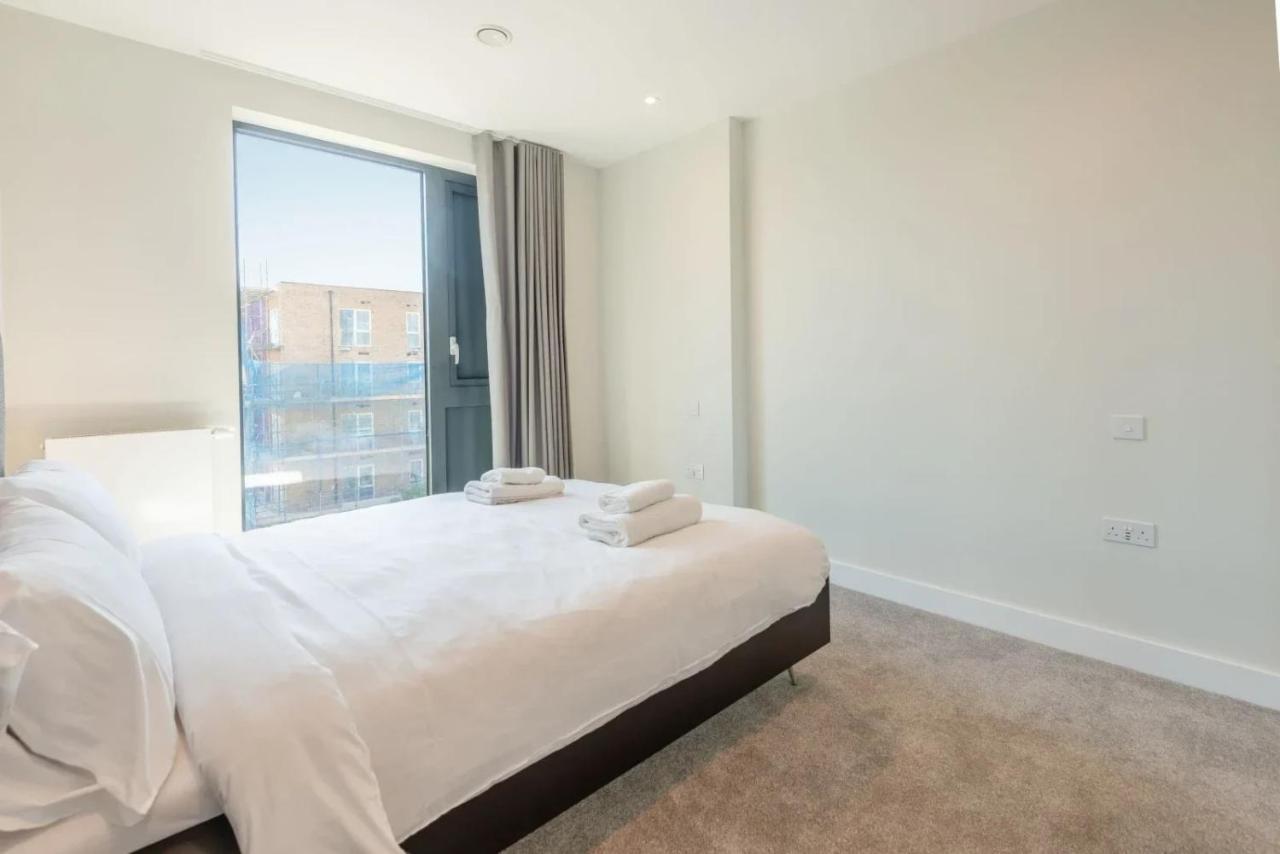 Modern Apartments In Brentford 2 Minutes Walk From Kew Bridge מראה חיצוני תמונה